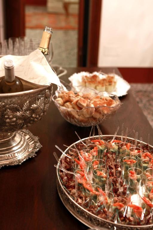 Bellezza Suites Cagliari Ngoại thất bức ảnh