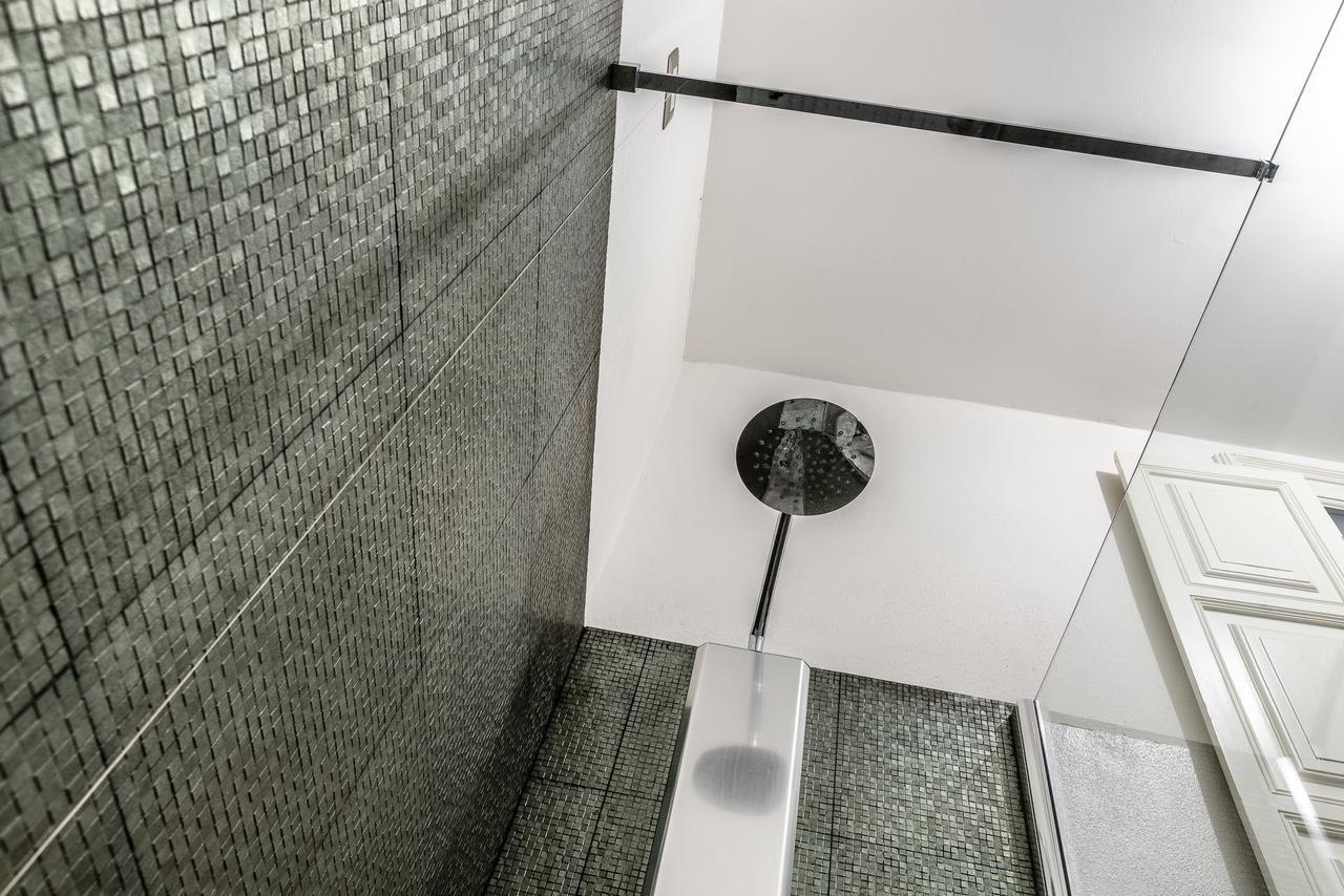 Bellezza Suites Cagliari Ngoại thất bức ảnh